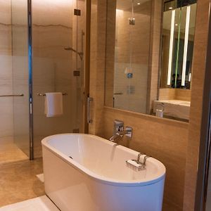 Premier King Room